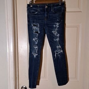 American eagle Distressed Jeggings Size 4 short